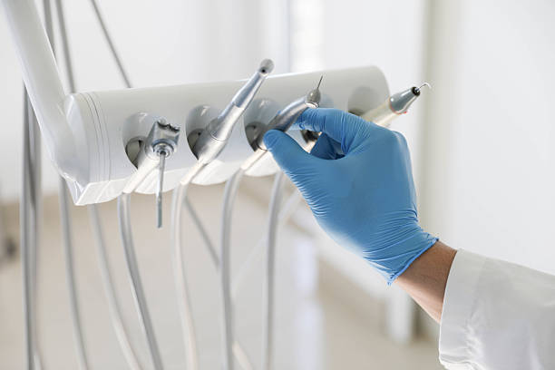 Professional Emergency Dentist technician working in Winchester, IL
